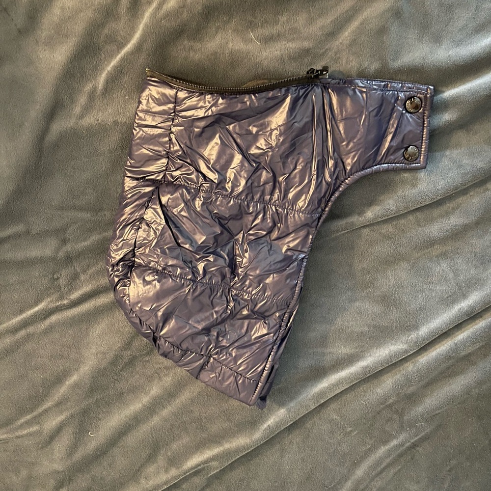 Moncler Navy Puffer Jacket - Picture 6 of 9